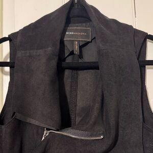 BCBGMaxAzria Black Faux Suede Asymmetrical Vest Exposed Zipper